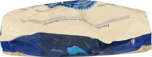 A close-up showing the unique LifeSource Bits mixed in with the kibble