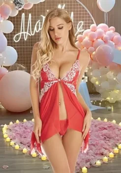 ADOREJOY Front-Close Babydoll Review: Convenience or Gimmick?