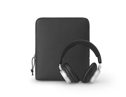 Internal view of the protective carrying case