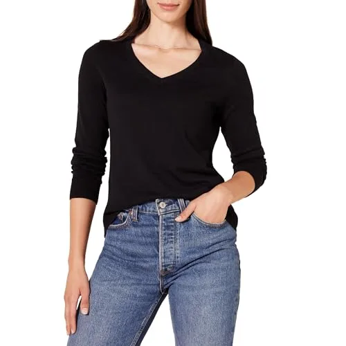 Amazon Essentials Women's Regular-Fit Lightweight Long-Sleeve V-Neck Sweater (Available in Plus Size)