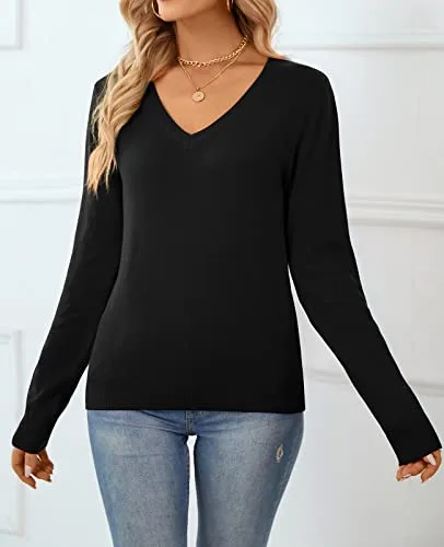 Back view of the QUALFORT sweater on a model, showing the relaxed fit.